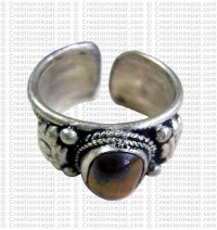 Tigereye stone finger ring