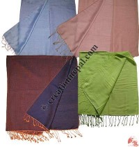 Reversible two-color shawl